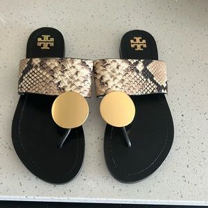 Tory burch